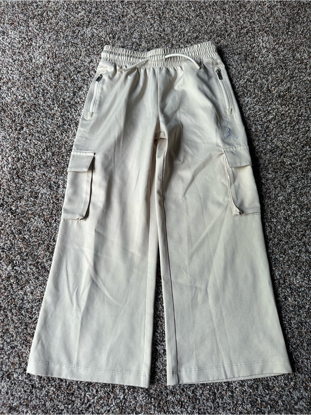 Jordan Post Up Youth Cargo Pants Nike size 8-10